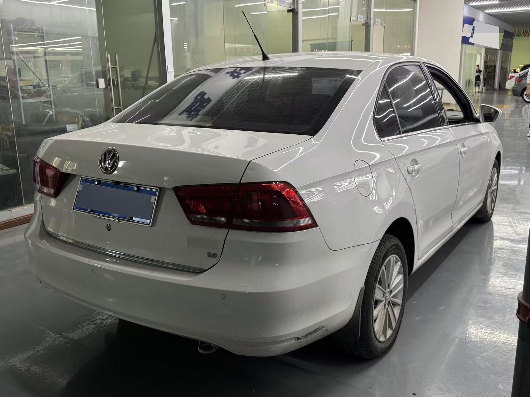 Volkswagen Santana 2015 #2 Volkswagen Santana 2015 car image #2