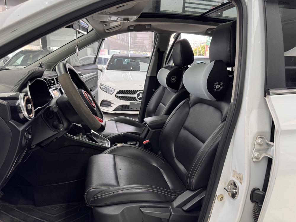 MG ZS 2017 #21 MG ZS 2017 car image #21