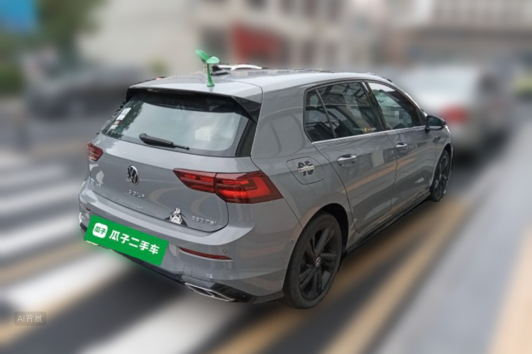 Volkswagen Golf 2021 car image #7