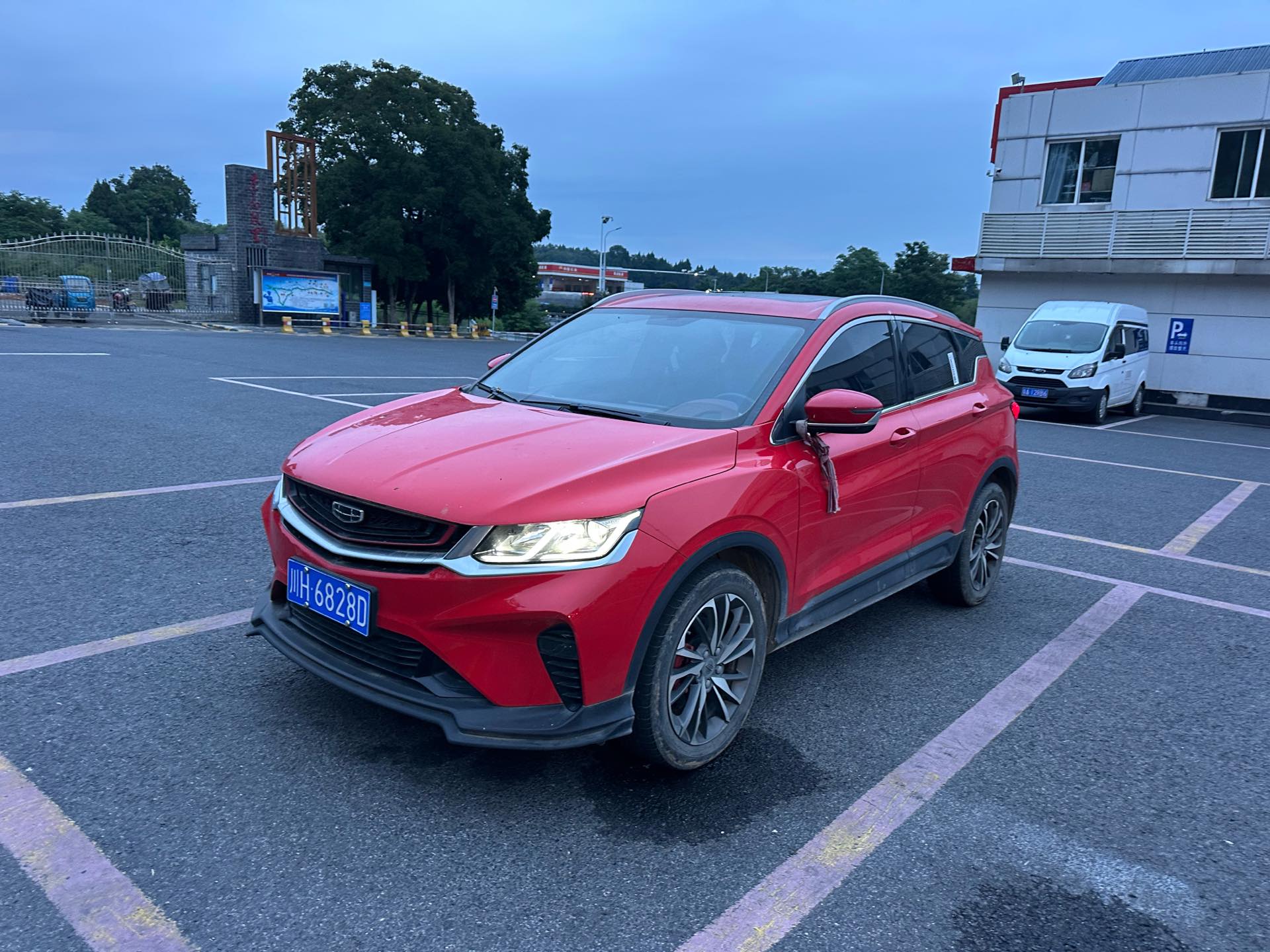 GEELY Coolray 2020 car image 