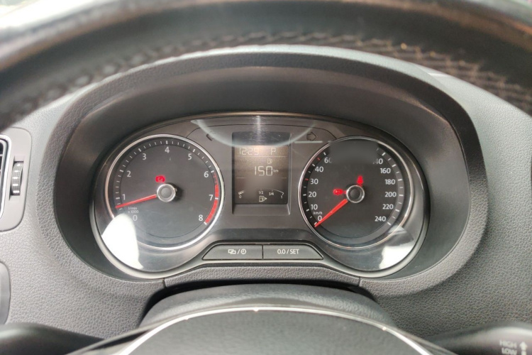 Volkswagen Polo 2018 #16 Volkswagen Polo 2018 car image #16