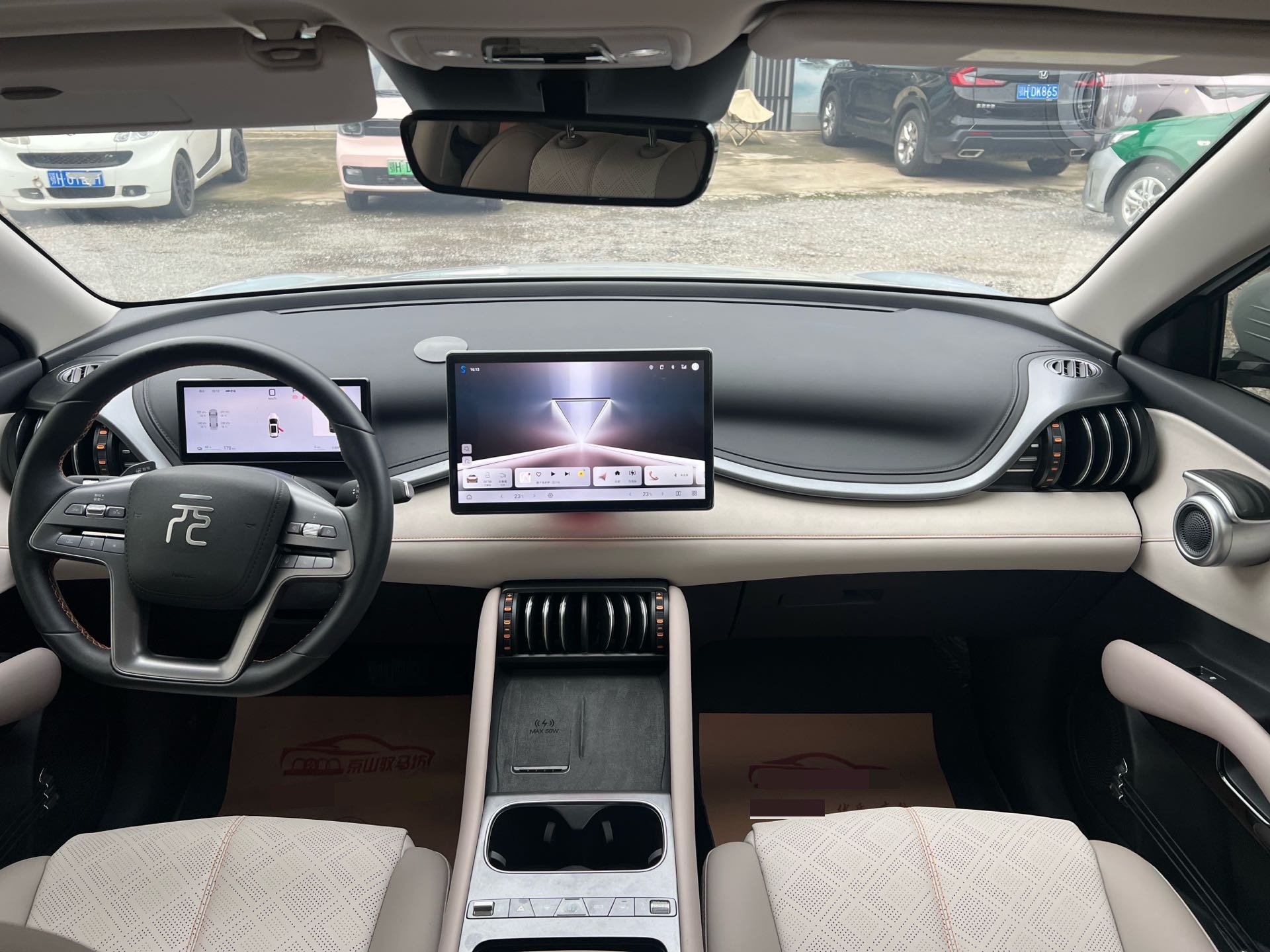 2025 immagine di auto #5