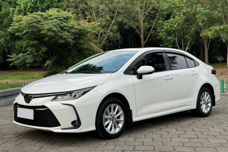 Toyota Corolla 2019 car image #2