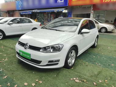 Volkswagen Golf 2015 Volkswagen Golf 2015 car image