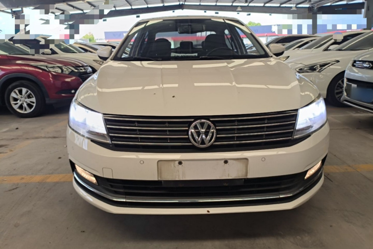 Volkswagen Lavida 2017 car image #3