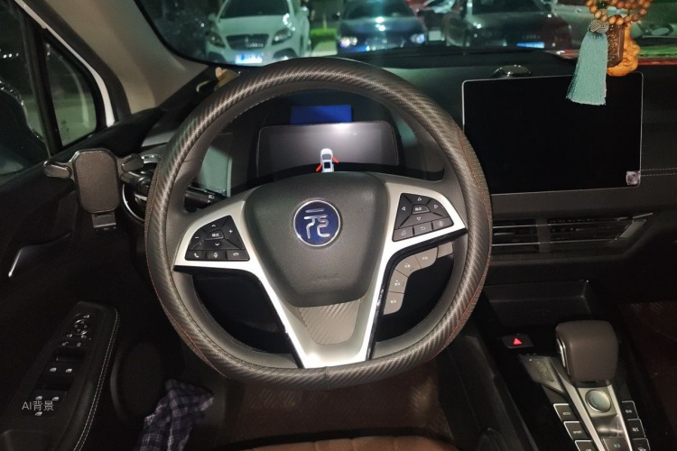 BYD Yuan New Energy 2020 car image #12