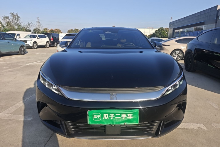 BYD Han 2022 #3 BYD Han 2022 car image #3