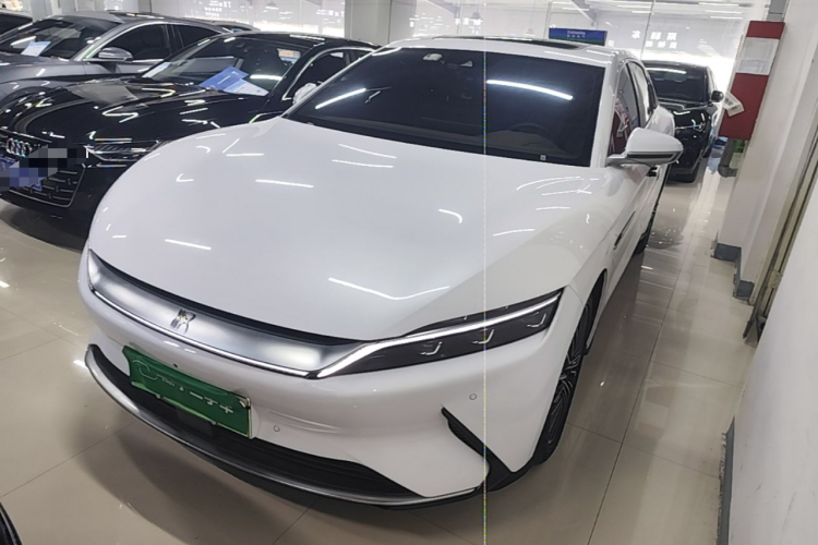 BYD Han 2022 #2 BYD Han 2022 изображение автомобиля #2