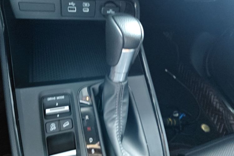 Honda CR-V 2023 car image #14