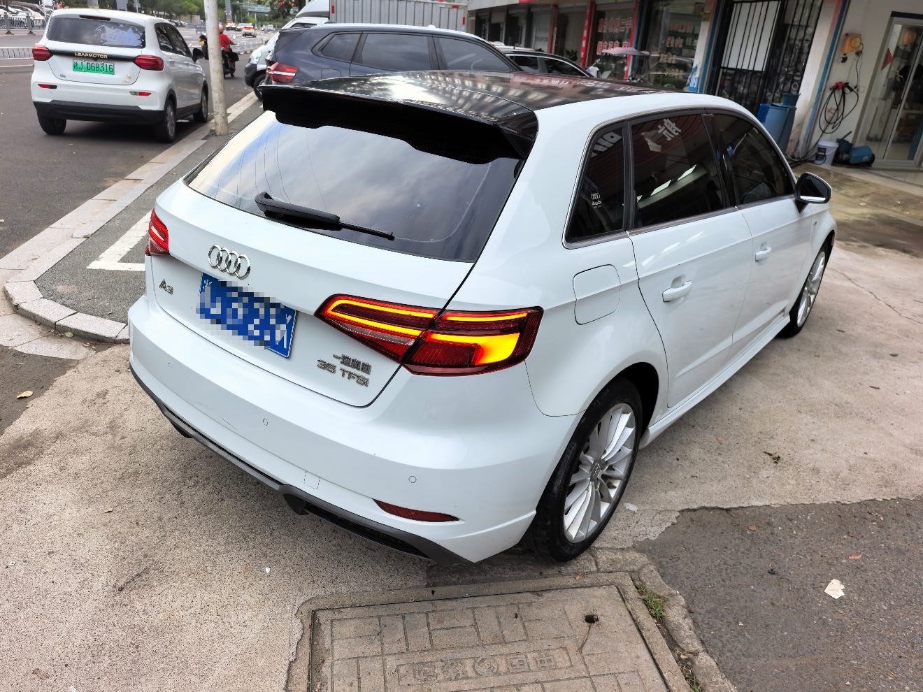 Audi A3 2017 car image #4