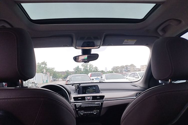 BMW X1 2019 car image #20