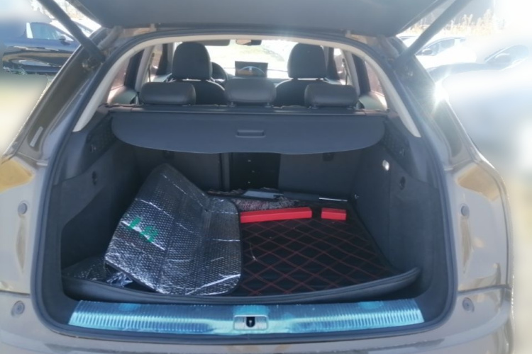 Audi Q3 2016 imagem de carro #21