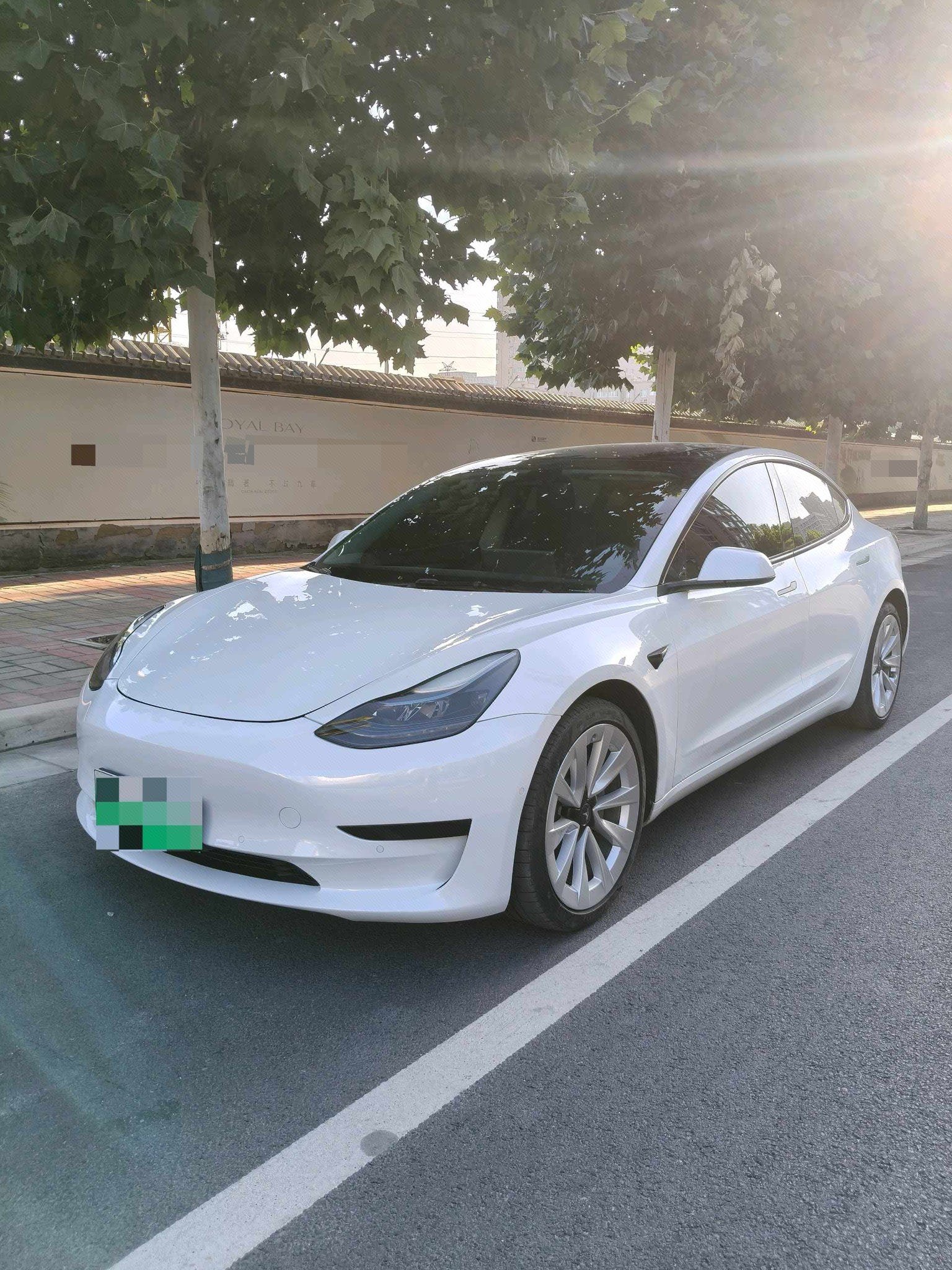 2023 immagine di auto 