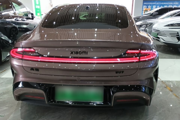 MI SU7 2025 car image #4