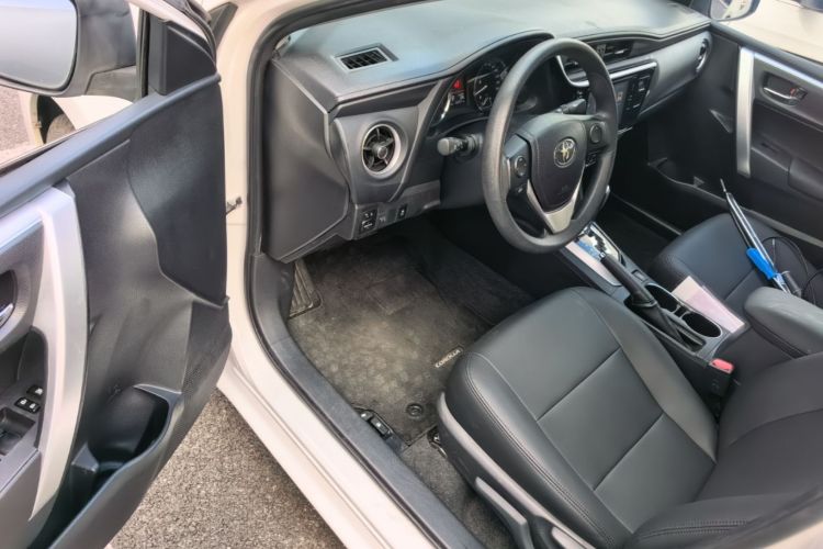 Toyota Corolla 2018 #18 Toyota Corolla 2018 car image #18