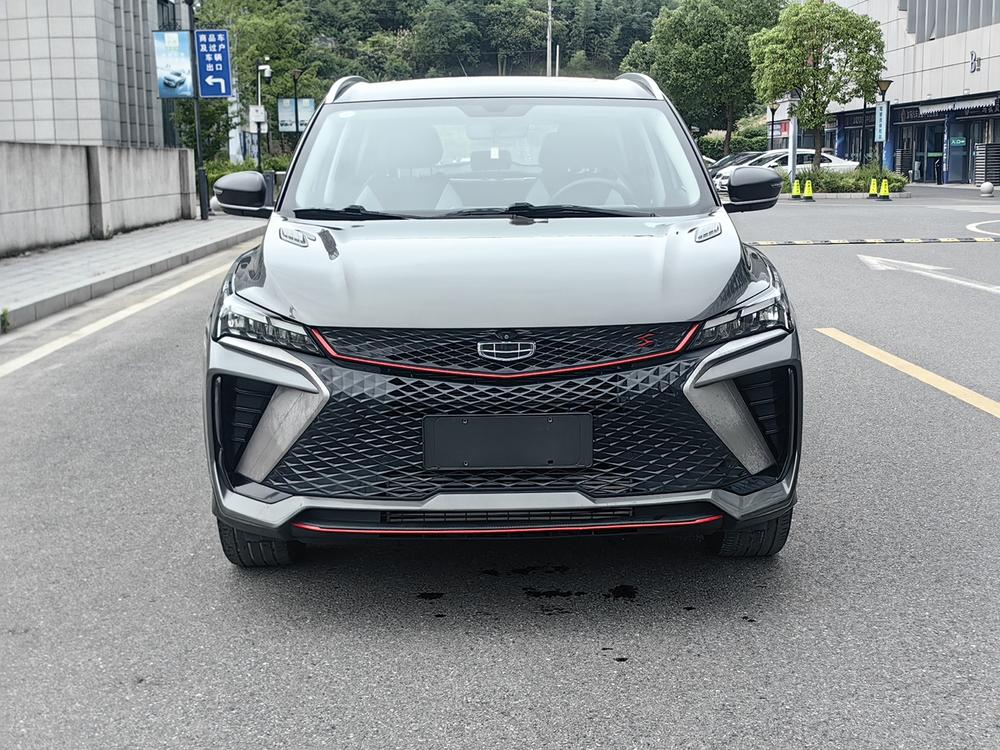 GEELY Coolray 2024 #2 GEELY Coolray 2024 car image #2