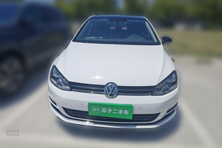 Volkswagen Golf 2017 car image #3