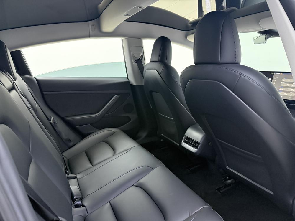 Tesla Model 3 2021 #18 Tesla Model 3 2021 car image #18