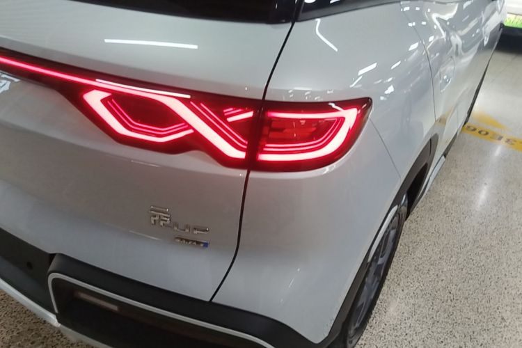 BYD YuanUP 2025 car image #8