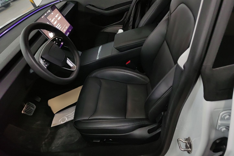 Tesla Model 3 2024 #15 Tesla Model 3 2024 car image #15