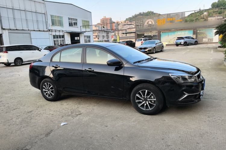 GEELY Emgrand 2019 immagine di auto #4