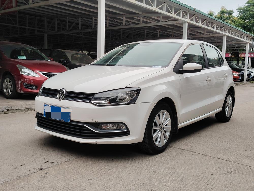 Volkswagen Polo 2015 Volkswagen Polo 2015 car image