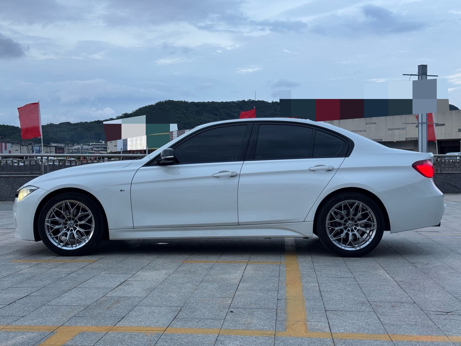 BMW 3 Series 2017 #3 BMW 3 Series 2017 car image #3