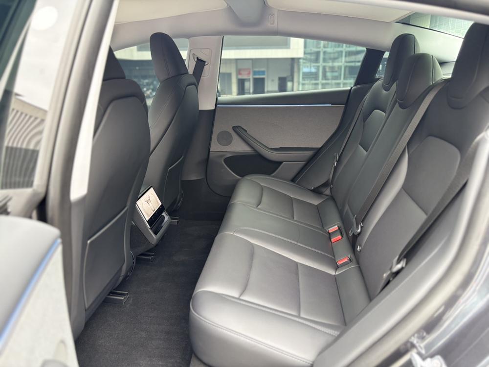 Tesla Model 3 2025 car image #15