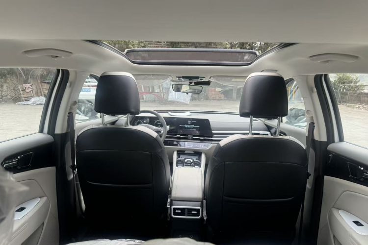 起亚 狮铂拓界 2025 汽车图片 #11