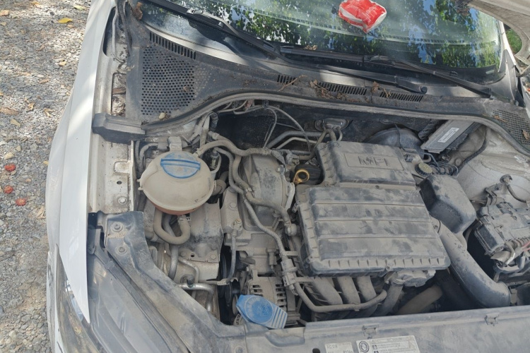 Volkswagen Santana 2018 car image #26