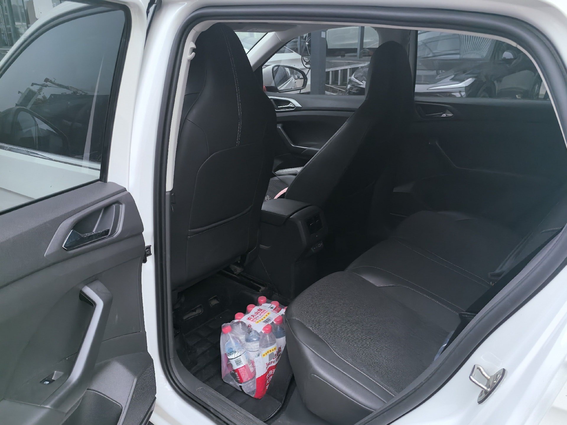 Volkswagen T-Cross 2022 #3 Volkswagen T-Cross 2022 صورة سيارة #3