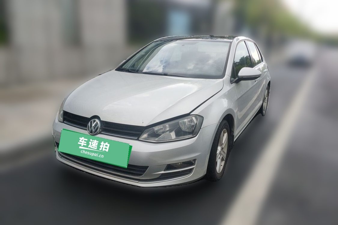 Volkswagen Golf 2015 immagine di auto 