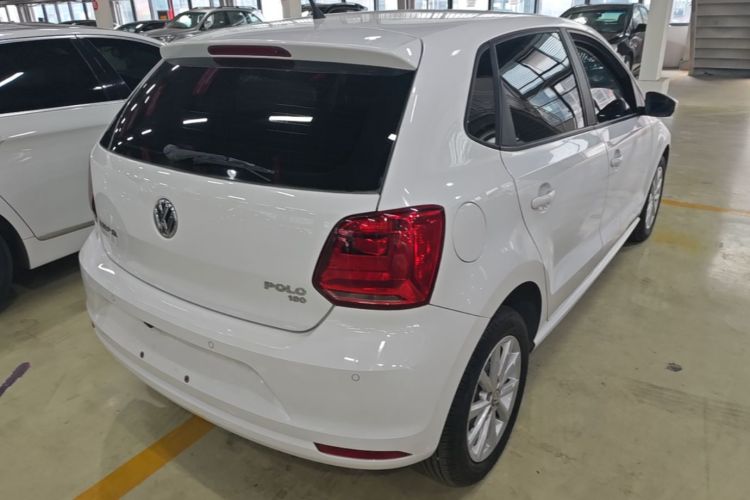 Volkswagen Polo 2018 car image #7