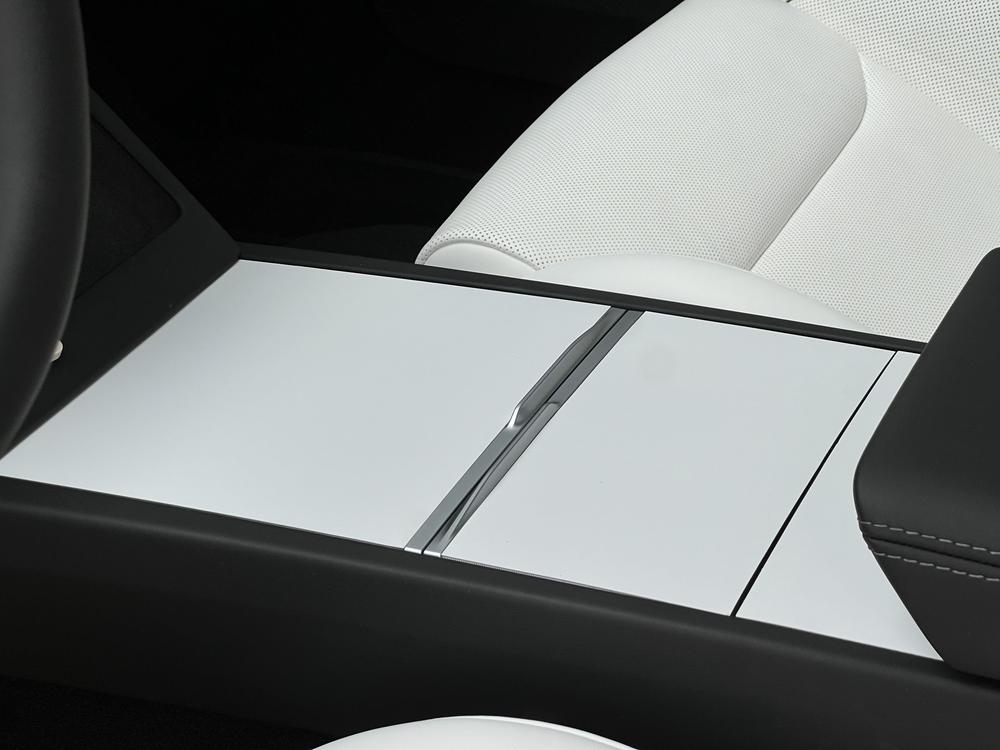Tesla Model 3 2024 #9 Tesla Model 3 2024 car image #9