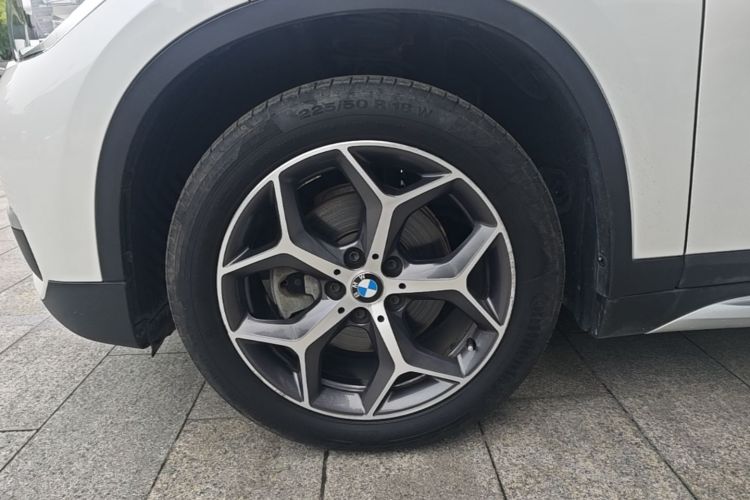 BMW X1 2019 #9 BMW X1 2019 car image #9