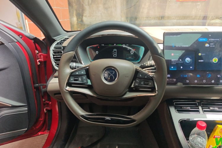 BYD Han 2022 car image #15