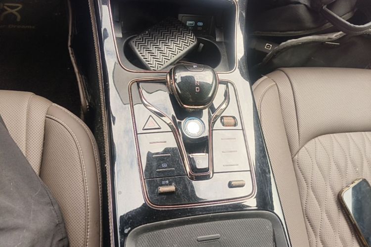 BYD Han 2024 image de voiture #14