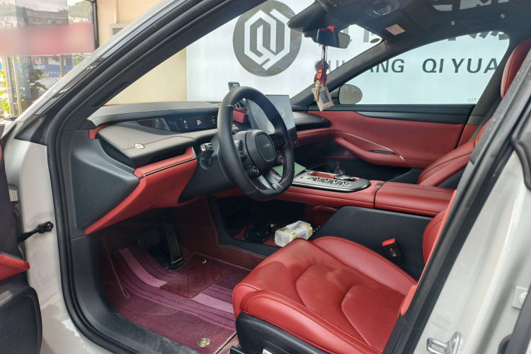MI SU7 2024 car image #15
