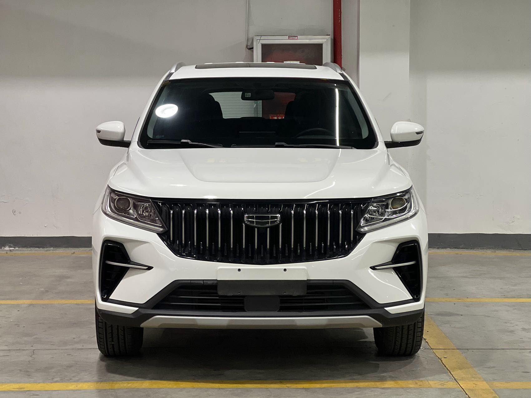 GEELY Vision X6 2021 car image #2