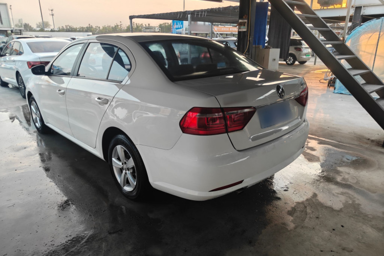 Volkswagen Lavida 2017 car image #7