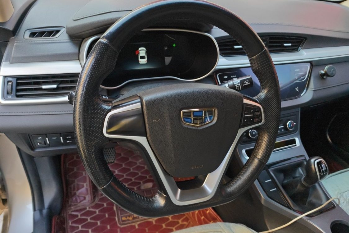 GEELY Emgrand 2018 #22 GEELY Emgrand 2018 car image #22