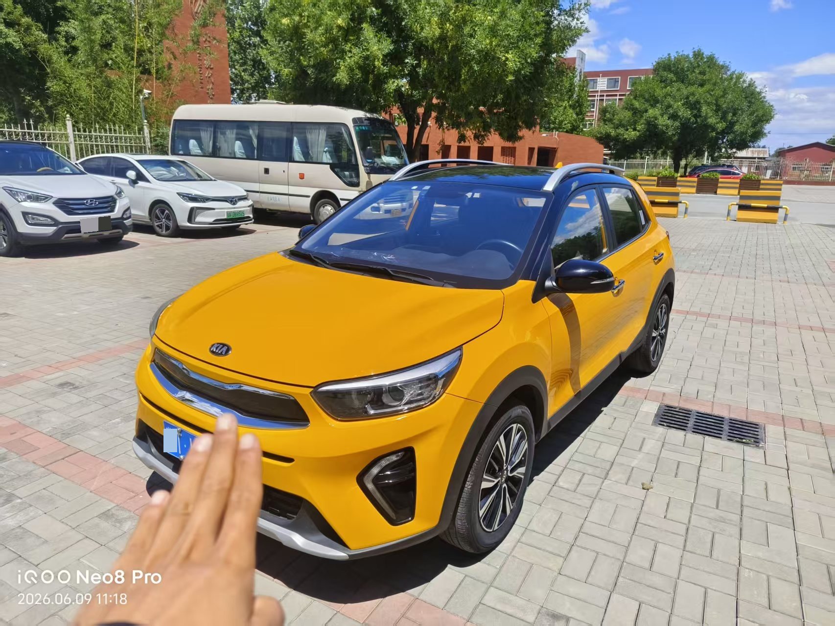 Kia KX1 2019 car image 