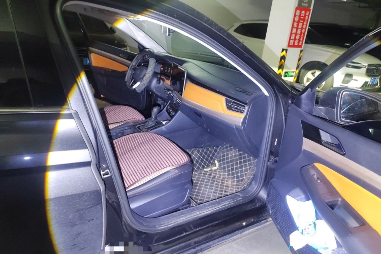 Volkswagen Bora 2024 car image #23