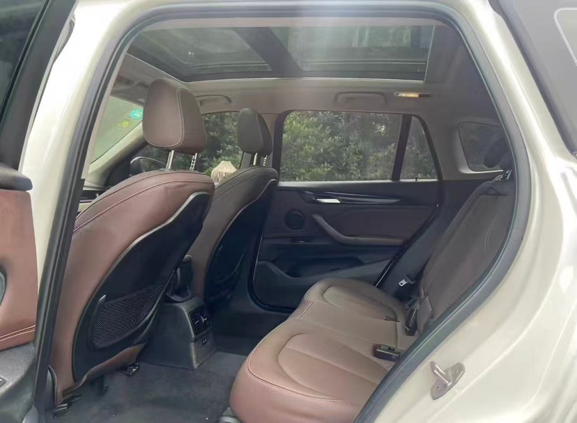 BMW X1 2020 car image #5