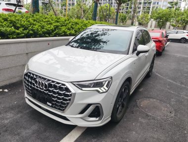 Audi Q3 2024 Audi Q3 2024 car image
