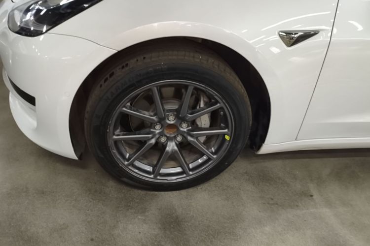 Tesla Model 3 2020 #9 Tesla Model 3 2020 صورة سيارة #9