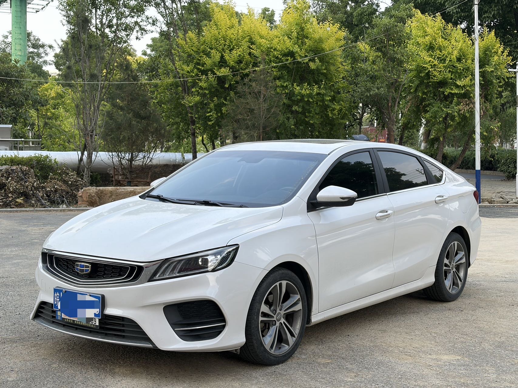 GEELY Binray 2019 GEELY Binray 2019 immagine di auto