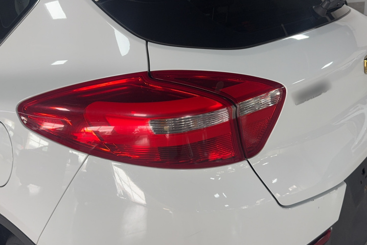GEELY Emgrand GS 2018 car image #11