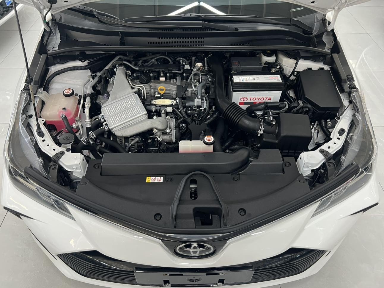 Toyota Corolla 2023 car image #12