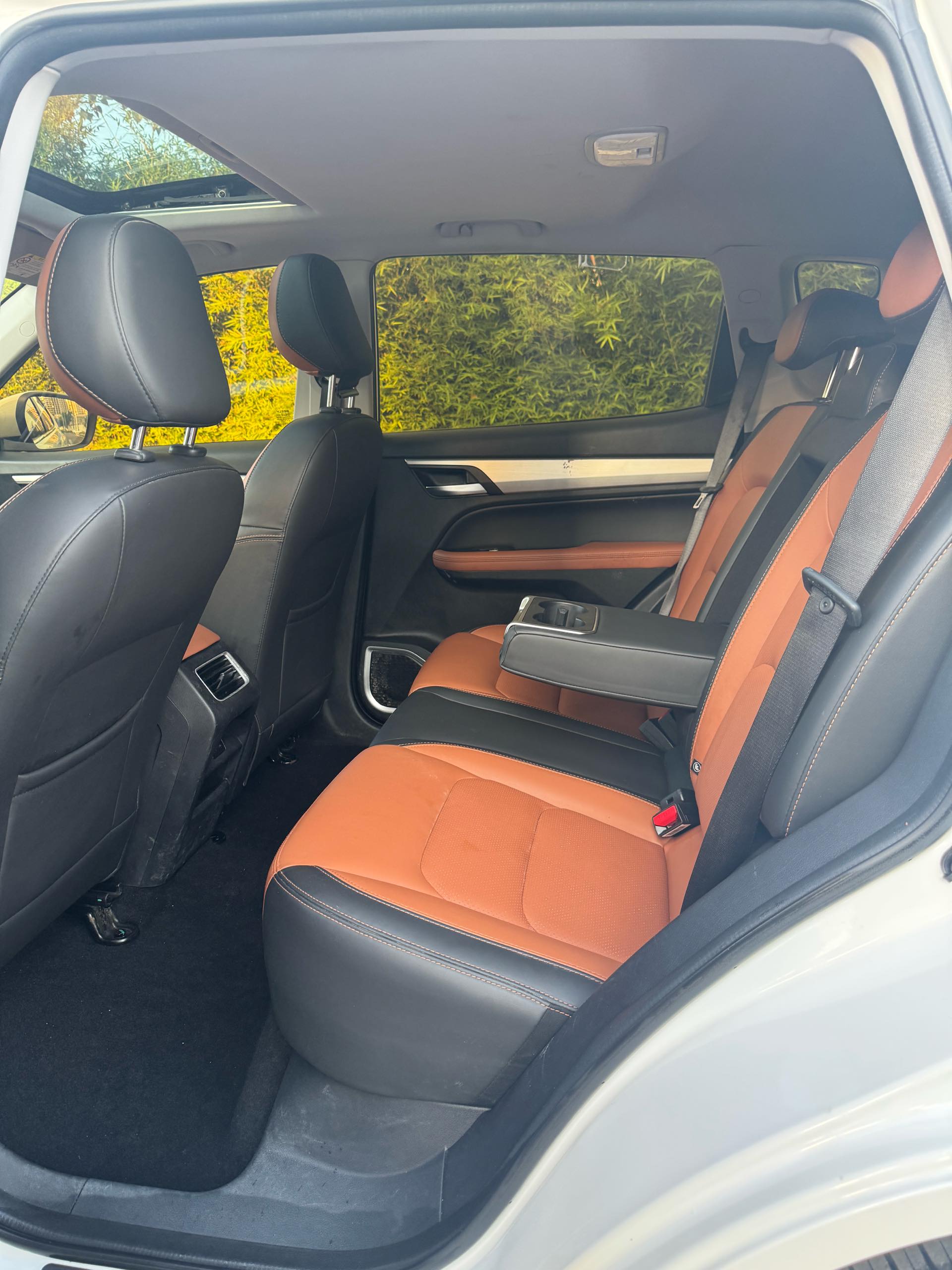 GEELY Vision X6 2021 image de voiture #5